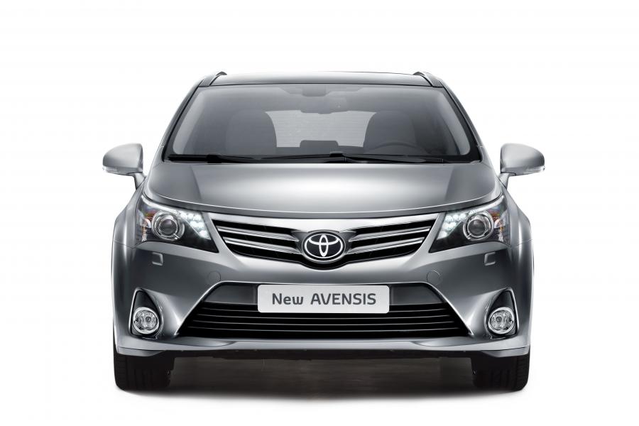  Toyota Avensis SW 2011 года  (фото 54 из 60)